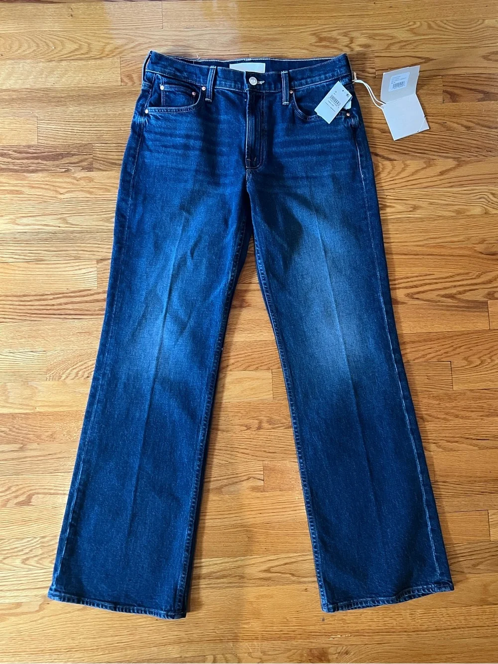 MOTHER The Bookie Sneak Jeans - Picture 1 of 8